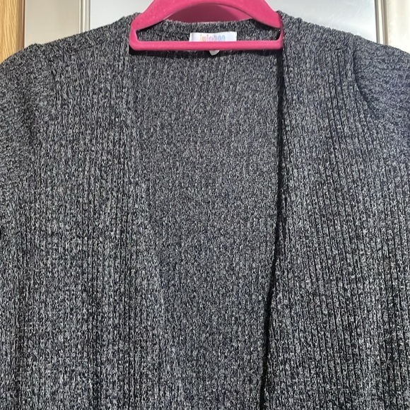 LuLaRoe XS long heathered grey open front cardigan with front pockets - Picture 5 of 9